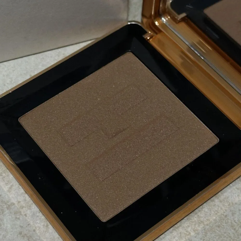 Haus Labs Power Sculpt Velvet Bronzer Medium Level 8 Made in Italy 12g 0.42oz